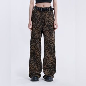 BNWT Aelfric Eden Leopard Print Jeans